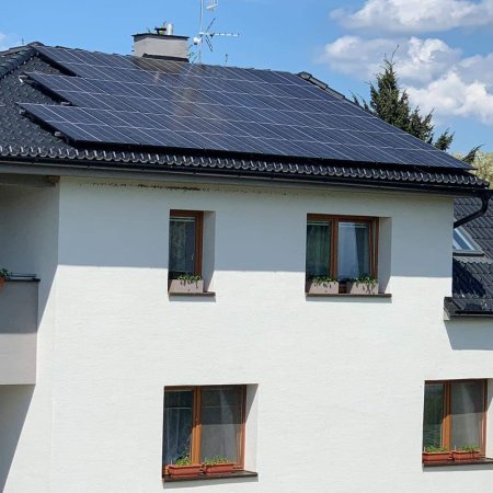 Fotovoltaické elektrárny - Elektro Topení Hladík