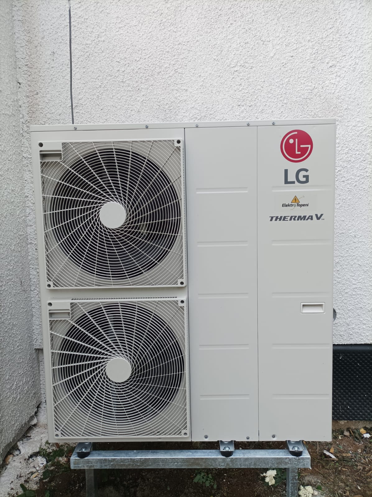 Tepelná čerpadla LG - Elektro Topení s.r.o.  Hladík