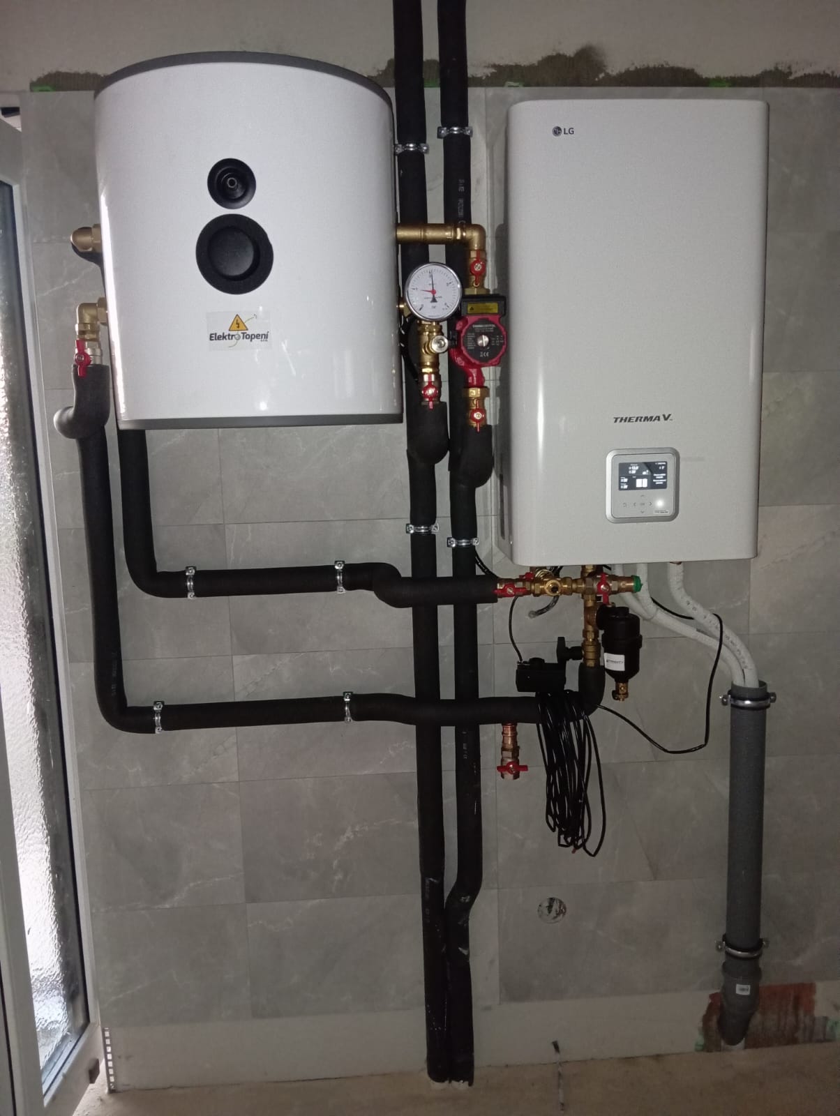 technická místnost, tepelné čerpadlo LG - Elektro Topení s.r.o.